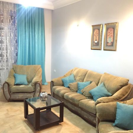 Apartment On Republic Square Erivan Exterior foto