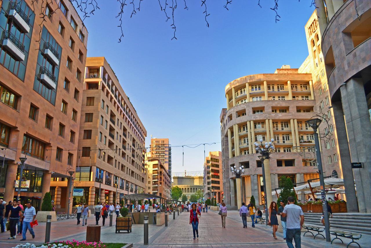 Apartment On Republic Square Erivan Exterior foto